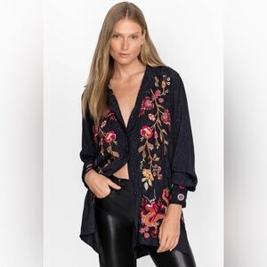 Johnny Was Lilith Dragon Floral Embroidered High Slit Black Tunic Top Size Large